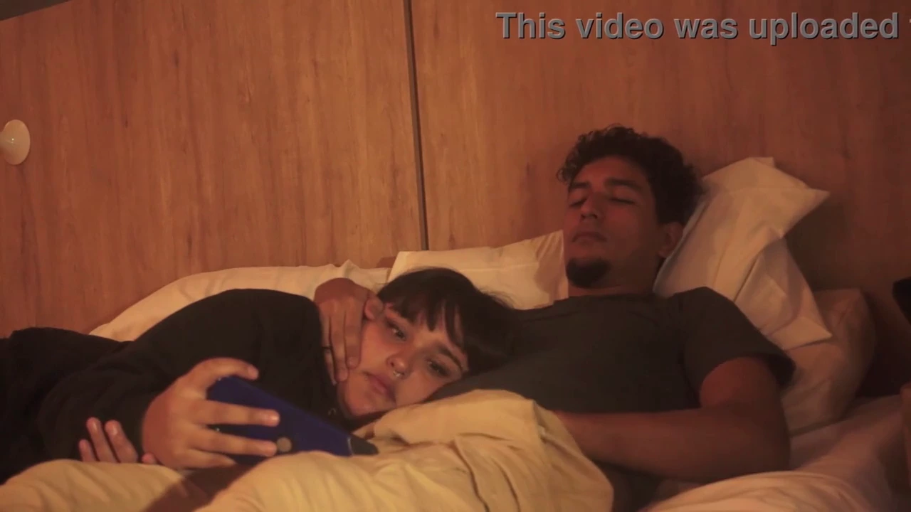 Stepbrother seizes opportunity for oral pleasure with ALISONGONZALEZ26 porn video