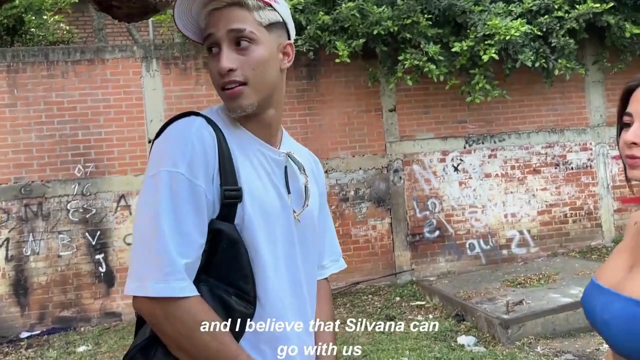 Milan Rodriguez pays Silvana Lee for a public blowjob in the streets porn video